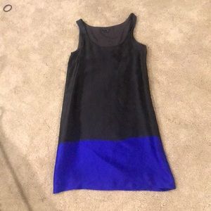 PRISTINE‼️ THEORY “PETALA-SIDEWALK” DRESS‼️